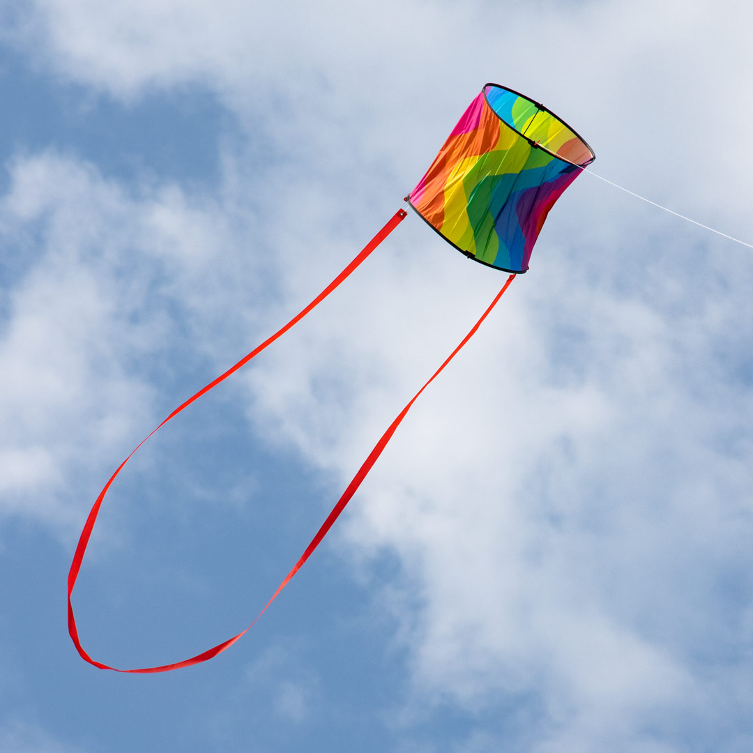 Cylinder Kite Rainbow