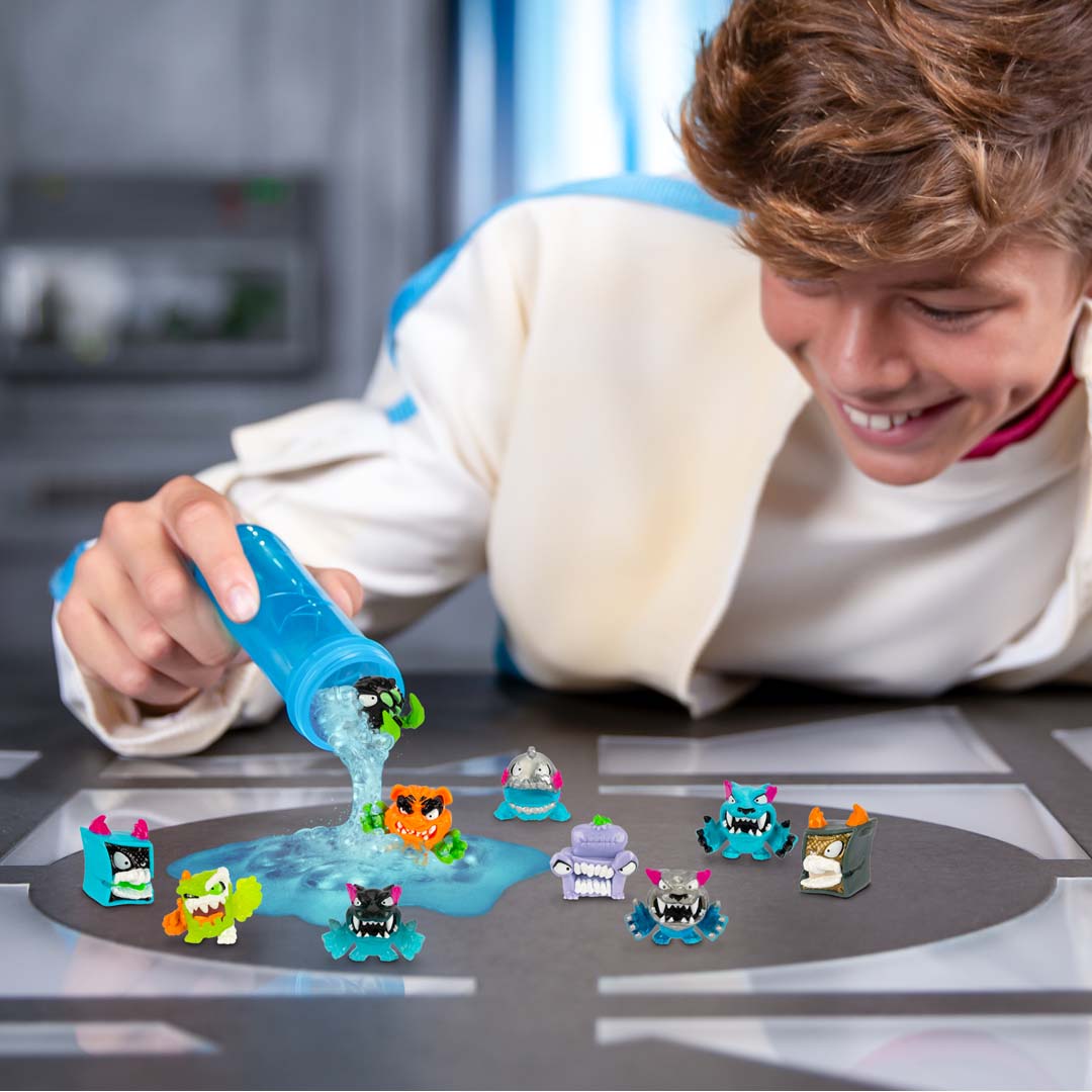 MrBeast Lab Swarms Mega Lab + 12 Figures