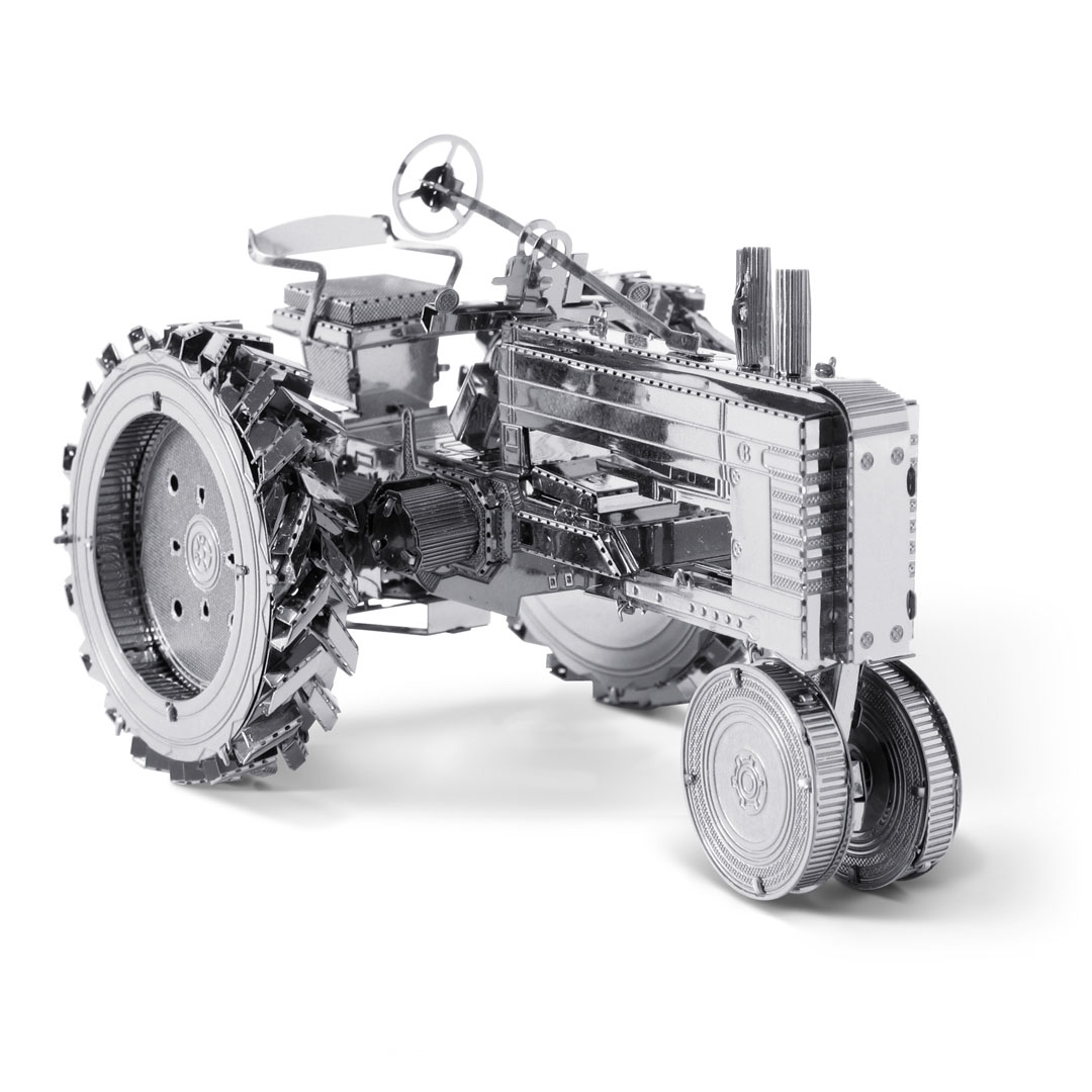 Metal Earth: John Deere Model B Tractor
